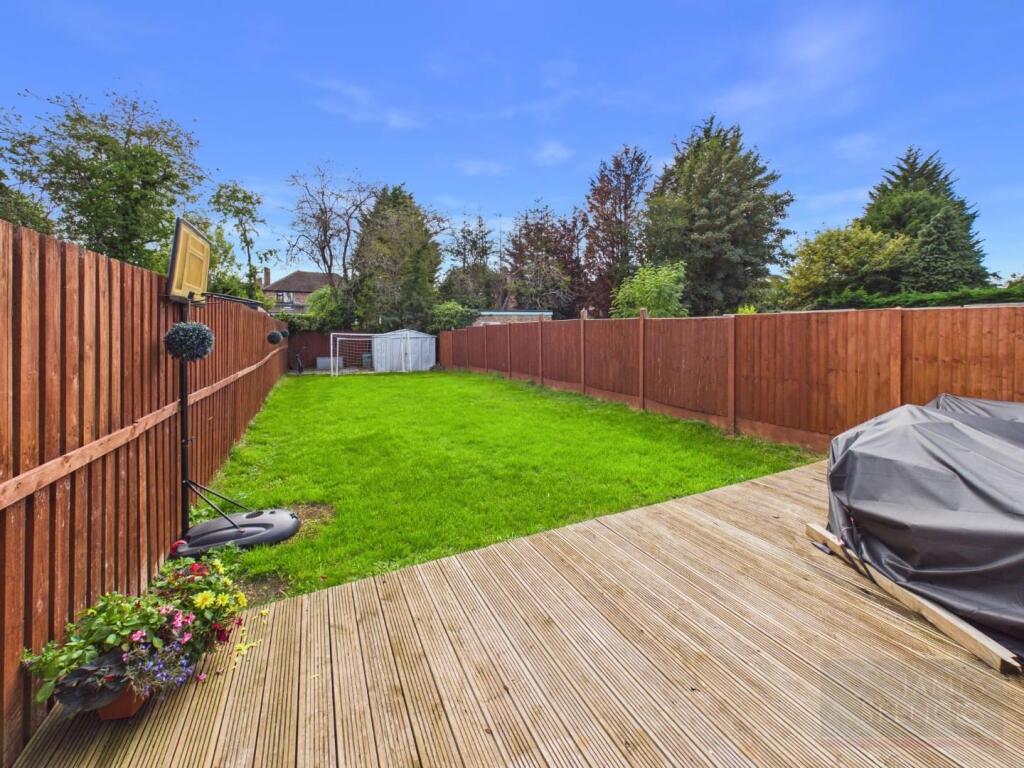 Gelert Avenue, Thurncourt, Leicester photo 4