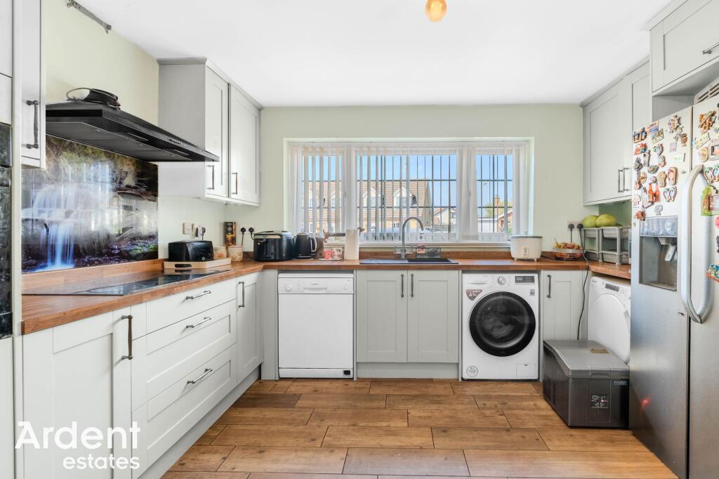 House in Maldon, Mayland - More