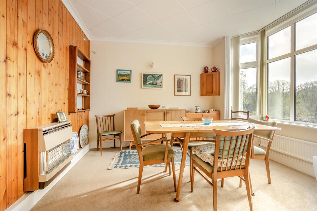 House in Usk - View 5