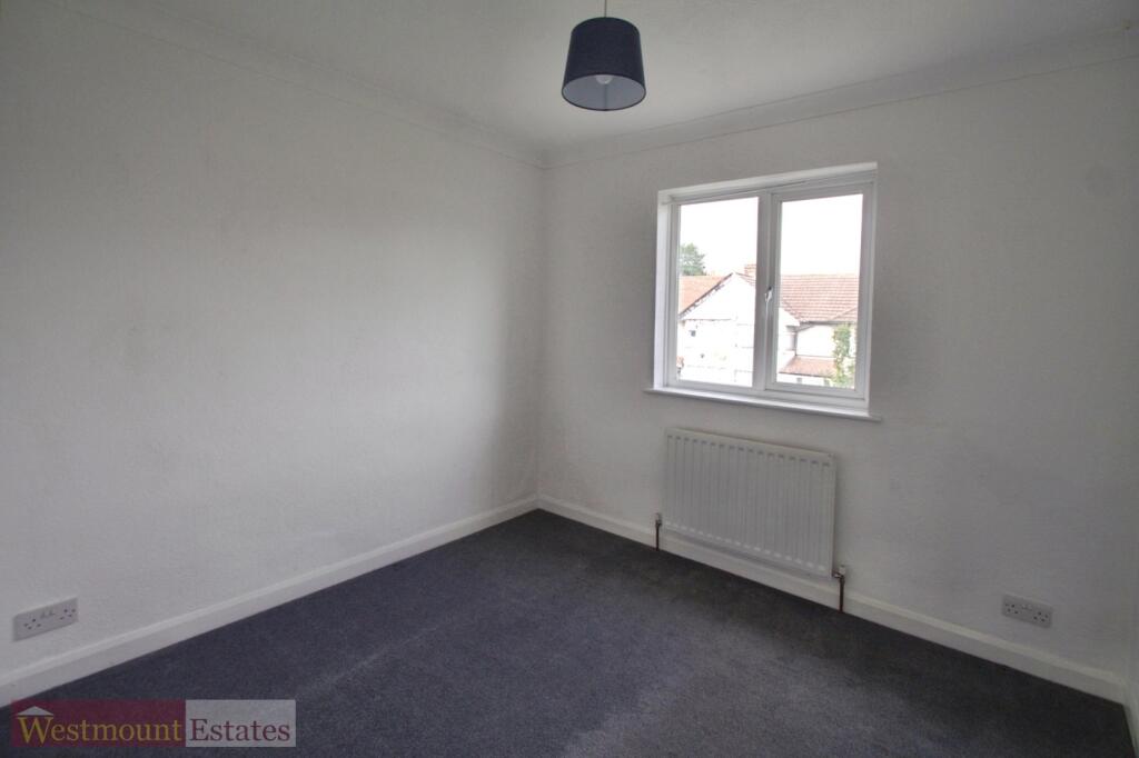 Apartment in Dartford - View 5