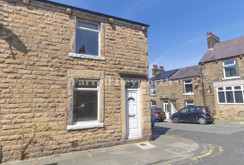 Main image of property: 8 Gregson Road, Lancaster, Lancashire LA1 3DH