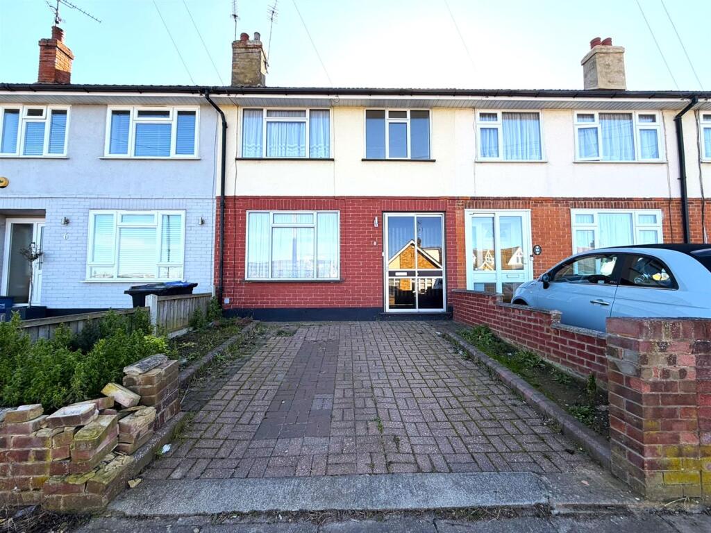 Main image of property: Bellhouse Crescent, Leigh-On-Sea