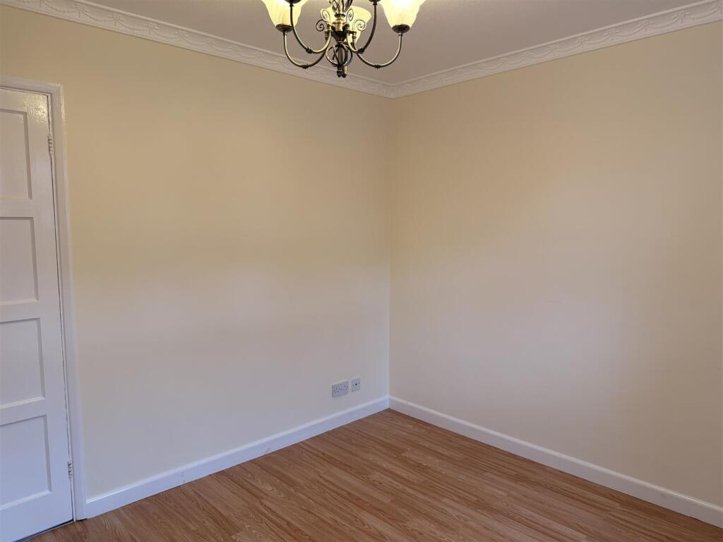 Cartwright Drive, Oadby photo 4