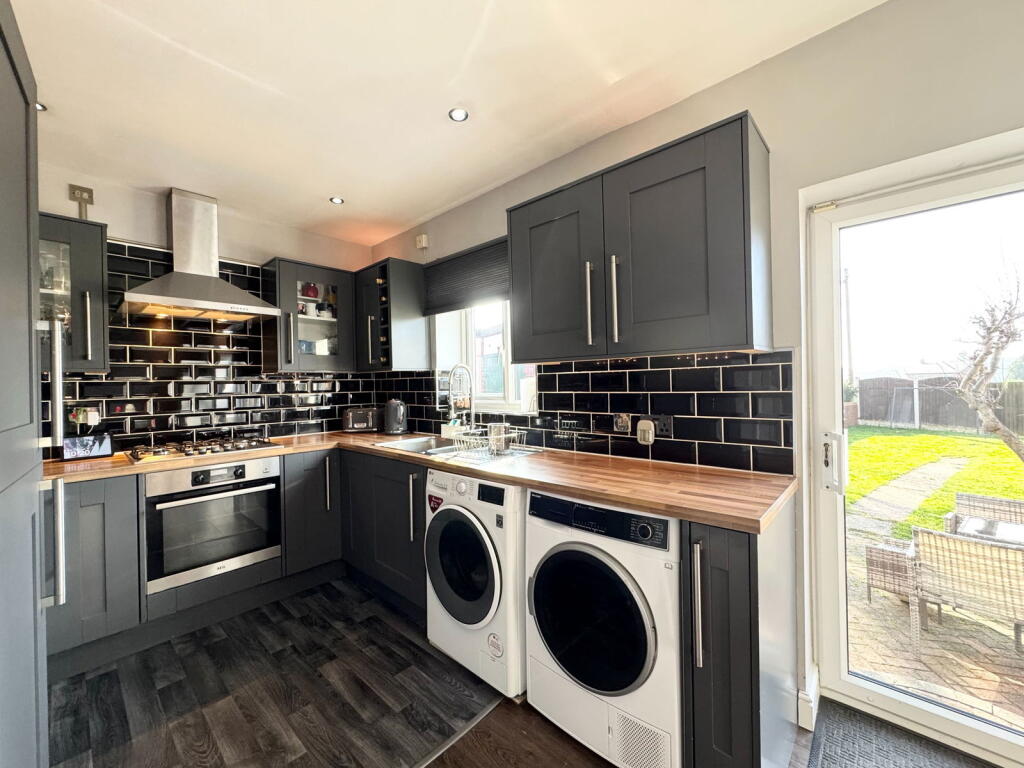 House in Barnsley, South Yorkshire - View 4