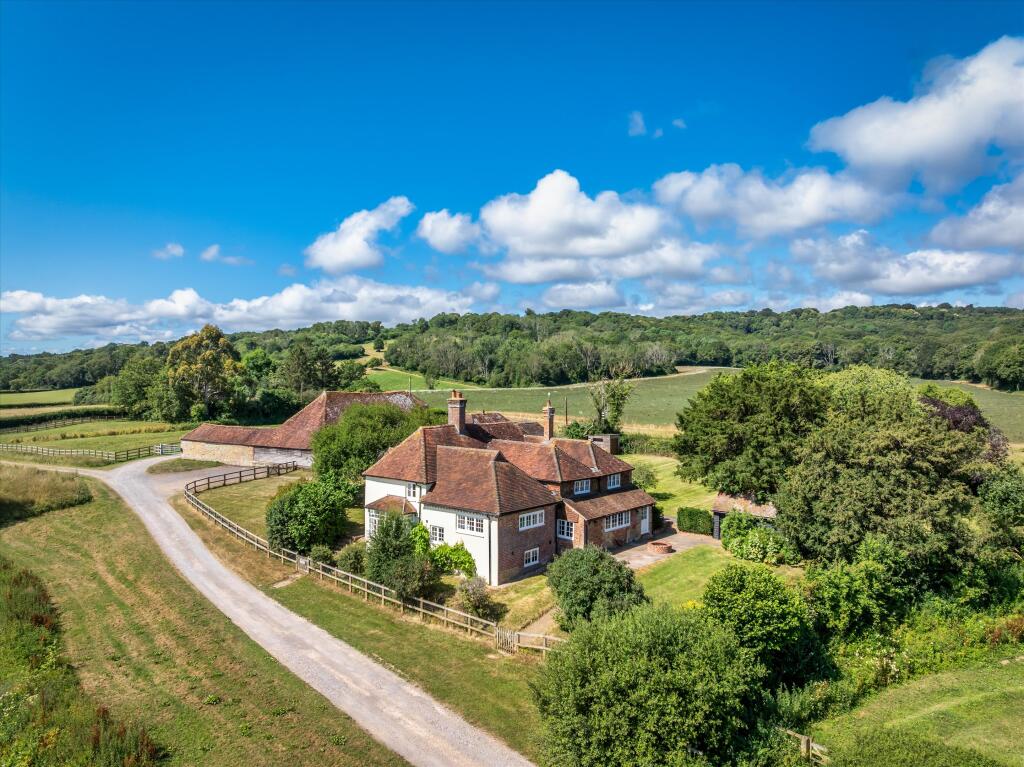 Main image of property: Wisborough Green, Billingshurst, West Sussex RH14