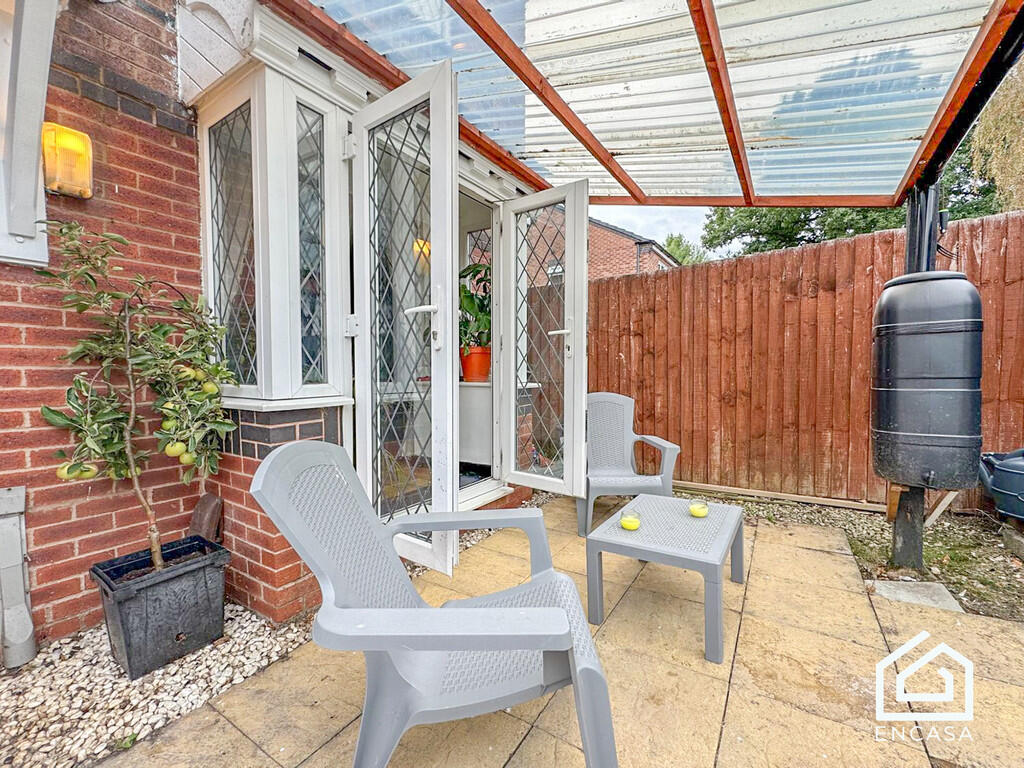 Apartment in Birmingham, Acocks Green - View 3