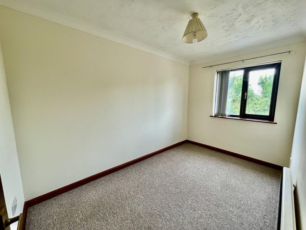 House in Peterborough - View 5