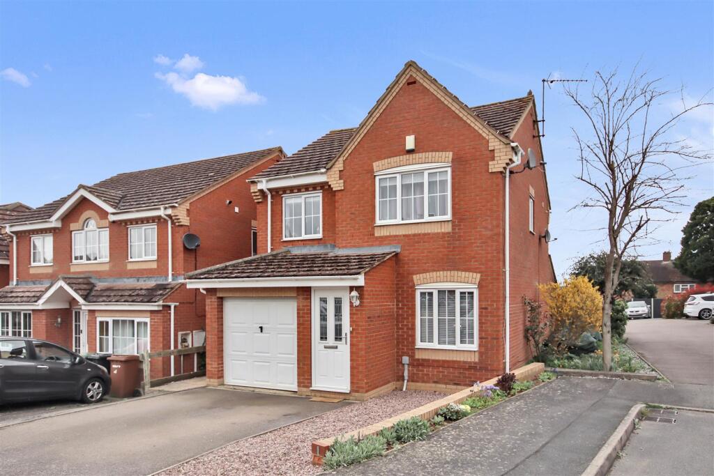 Main image of property: Evesham Close, Wellingborough