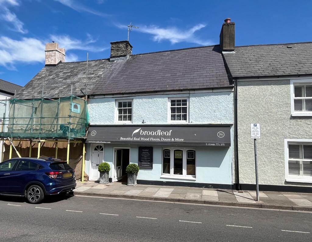 Main image of property: 71 Eastgate, Cowbridge, The Vale of Glamorgan CF71 7AA