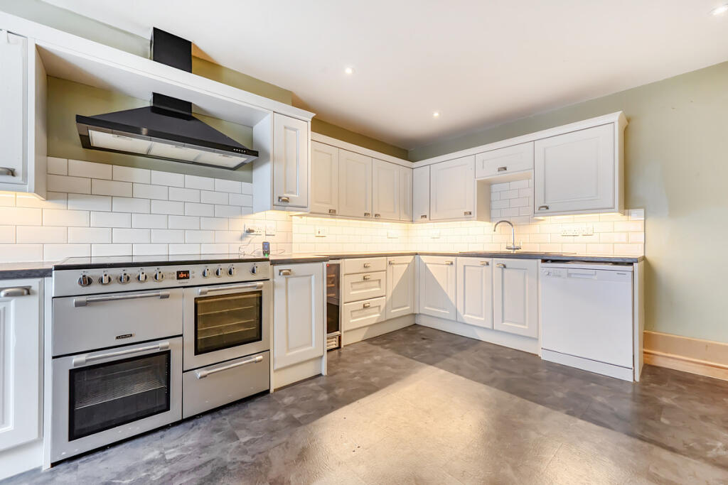 Apartment in Carlisle - View 5