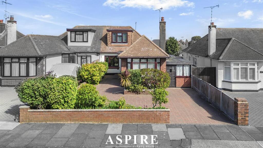 3-bed semi-detached on Porlock Avenue, Westcliff-On-Sea, £475,000