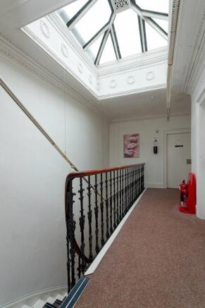 MFL8259778_666.jpg