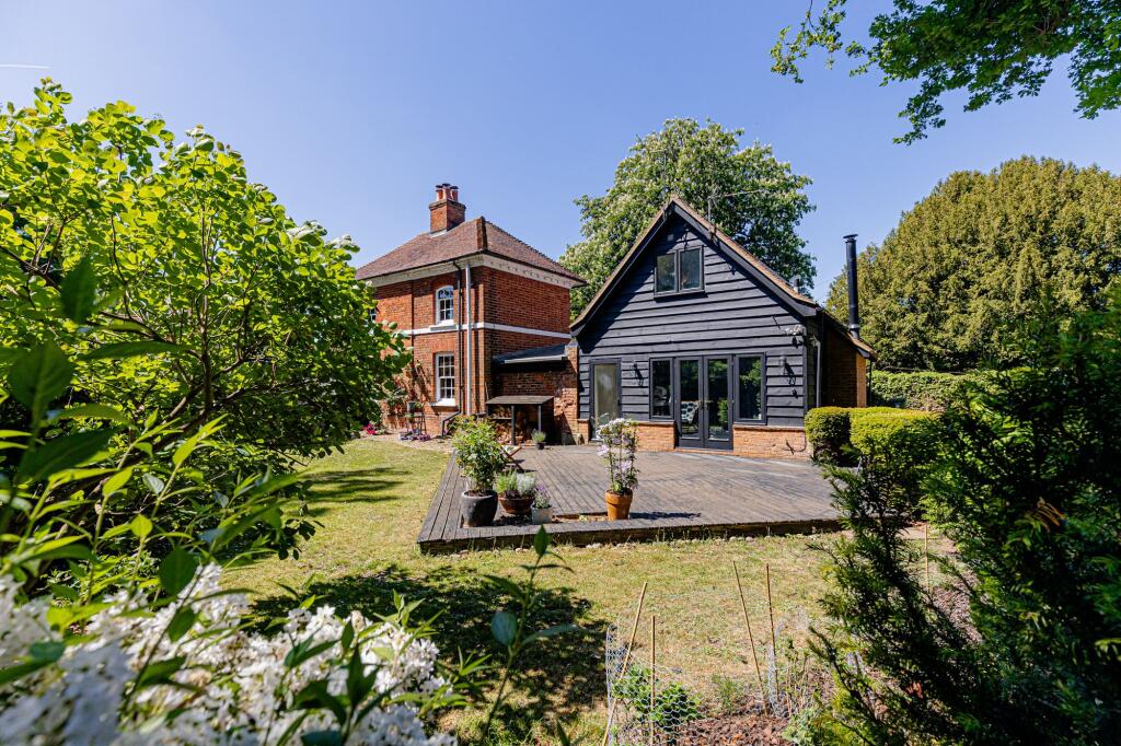 Main image of property: Church Road, Henlow, SG16