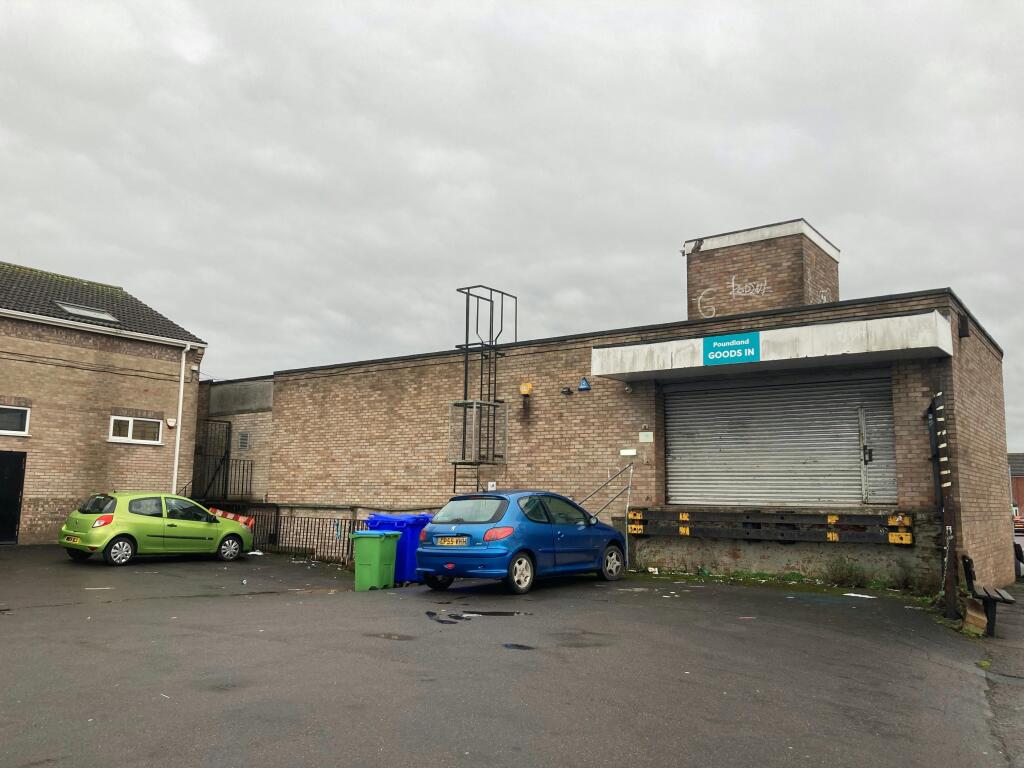 62C High Street, Keynsham - 3.jpg