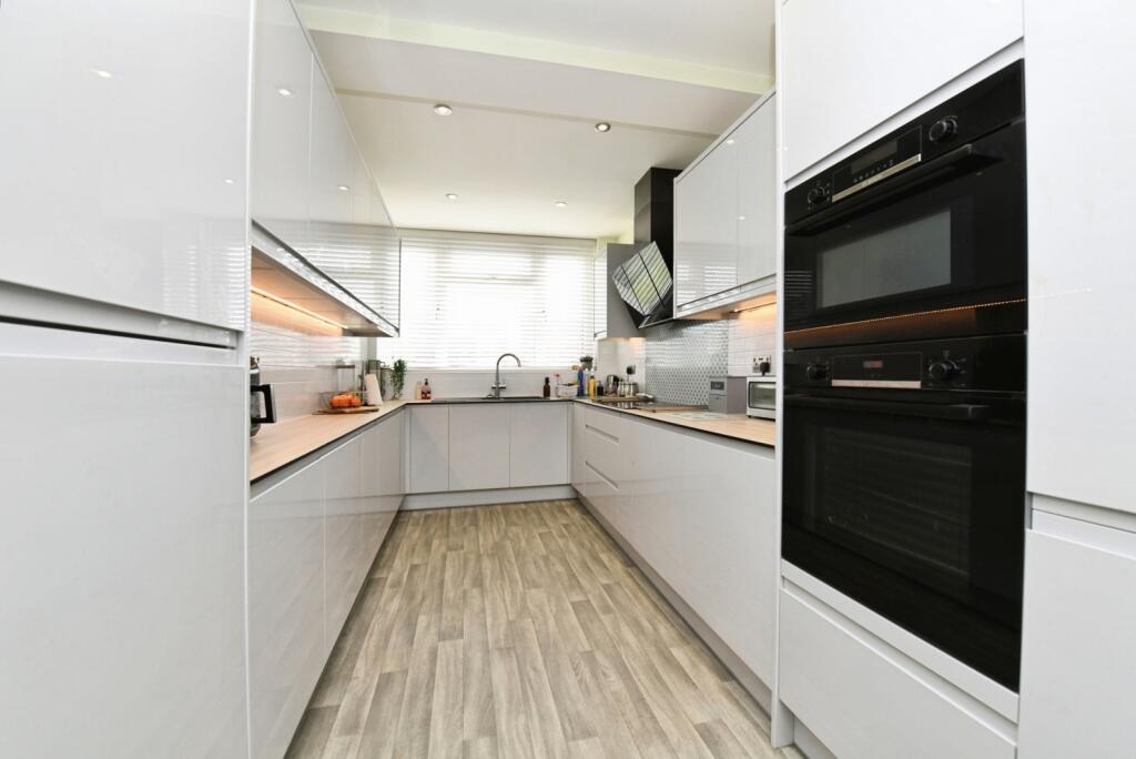 House in Southend-on-Sea, Essex - View 5