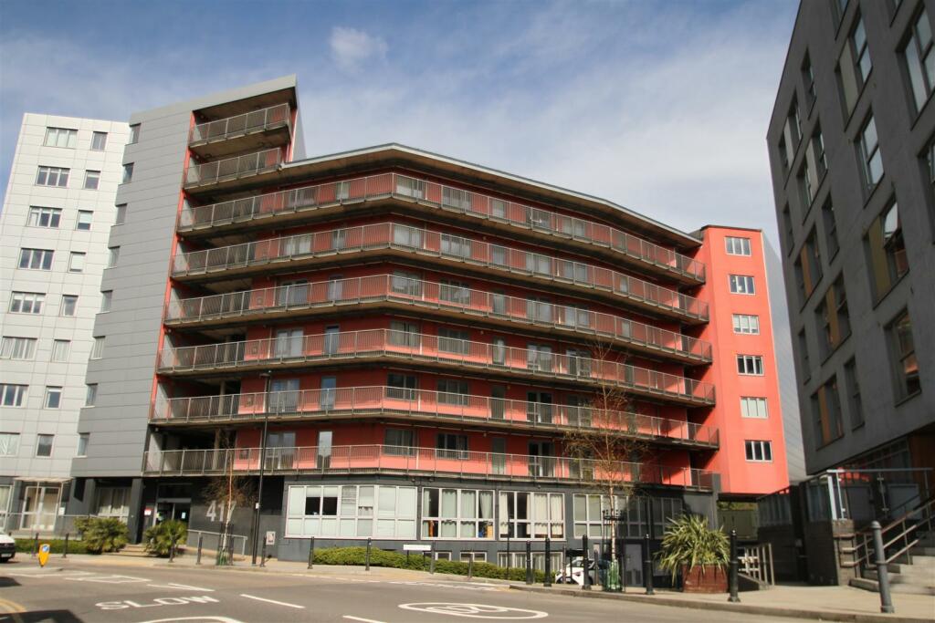 Main image of property: Wick Lane, London