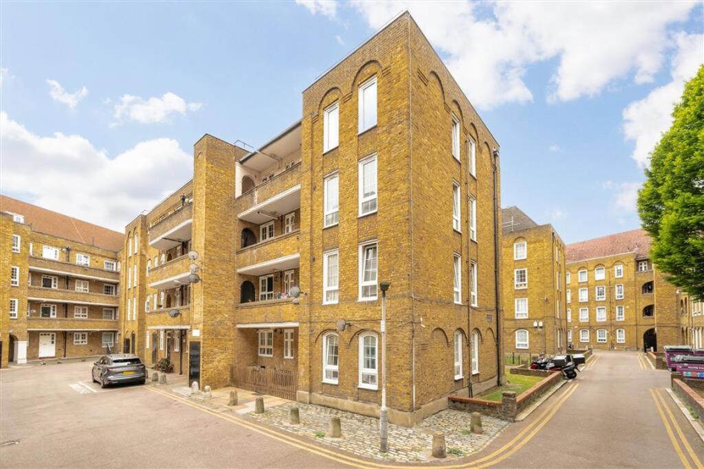 Main image of property: Watts Street, Wapping