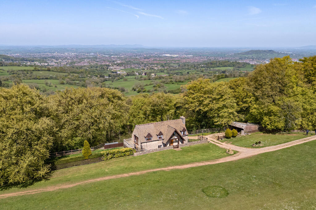 Main image of property: Painswick Beacon, Stroud, GL6