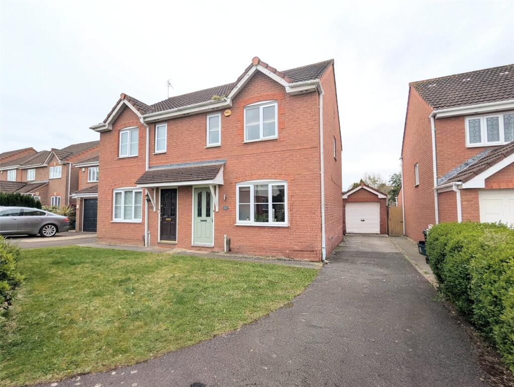Main image of property: Colliers Break, Emersons Green, Bristol, BS16