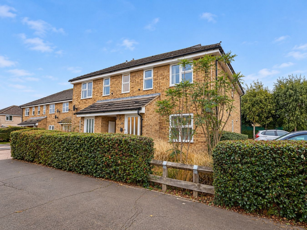 1-bed flat on Apollo Mews, Colchester, CO2, £140,000