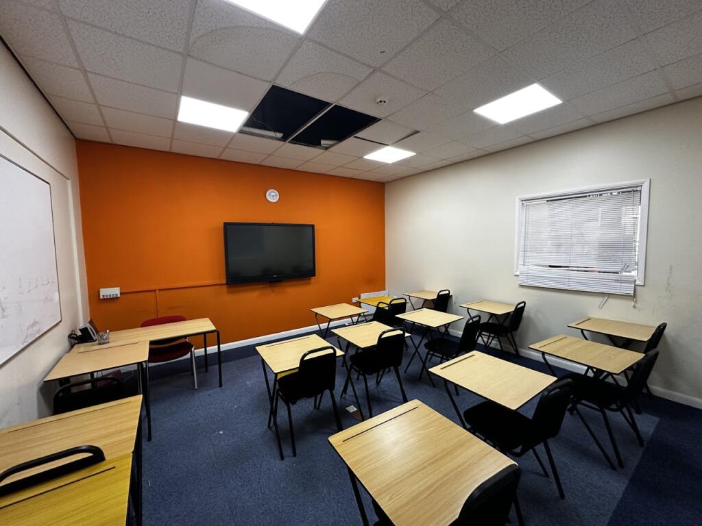 Additional image 3 of 3 Wharf House, Waterside, Solihull, B90 1UE