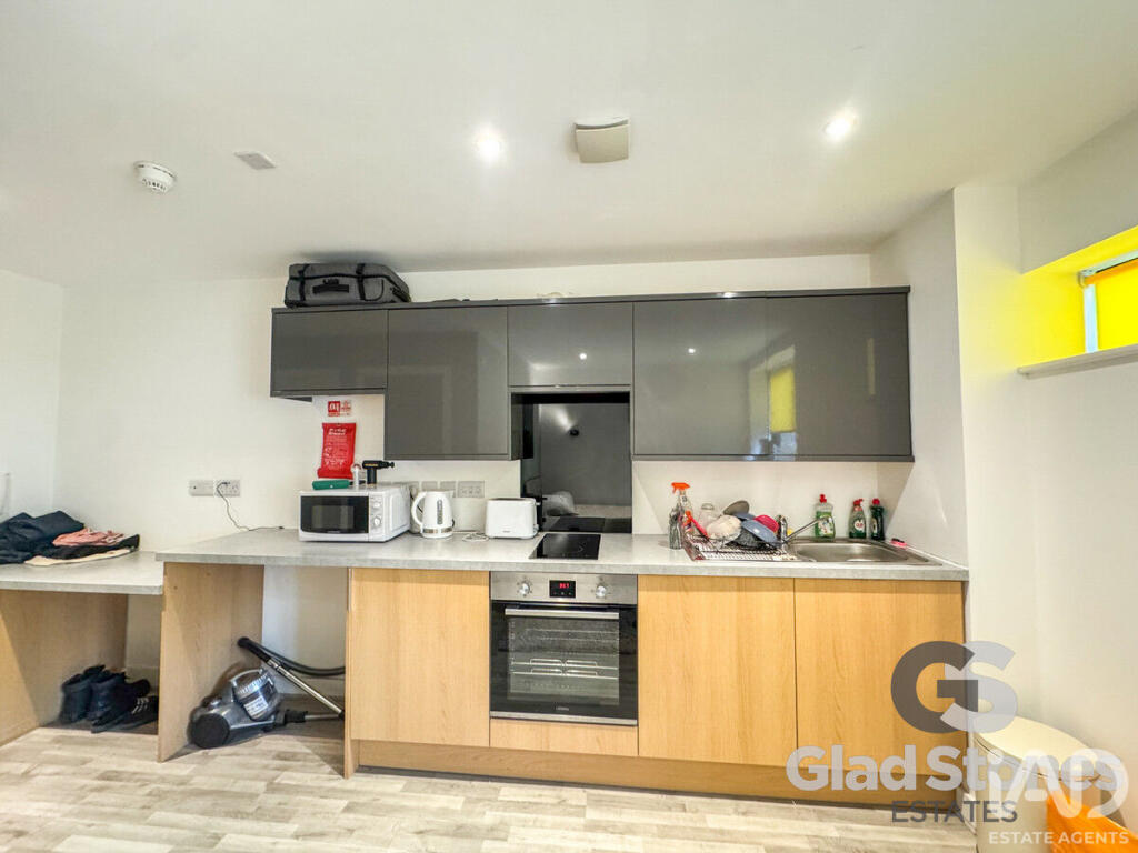 Marvell Lane, St Judes, Plymouth, PL4 Fantastic Rental Investment Property photo 3