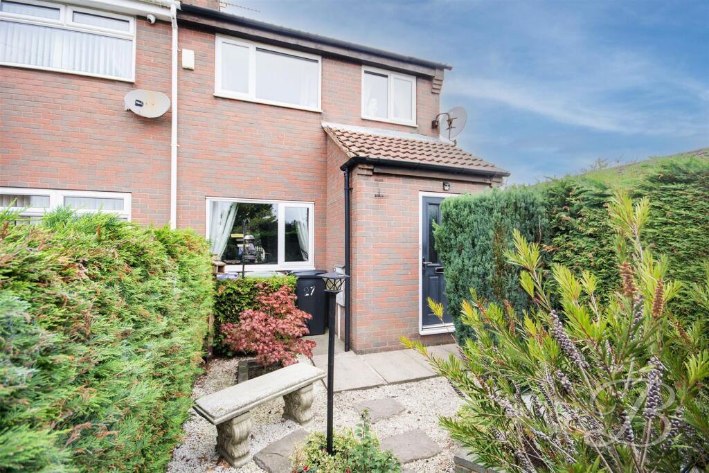 3-bed semi-detached on Stanton Street, New Houghton, Mansfield, £180,000