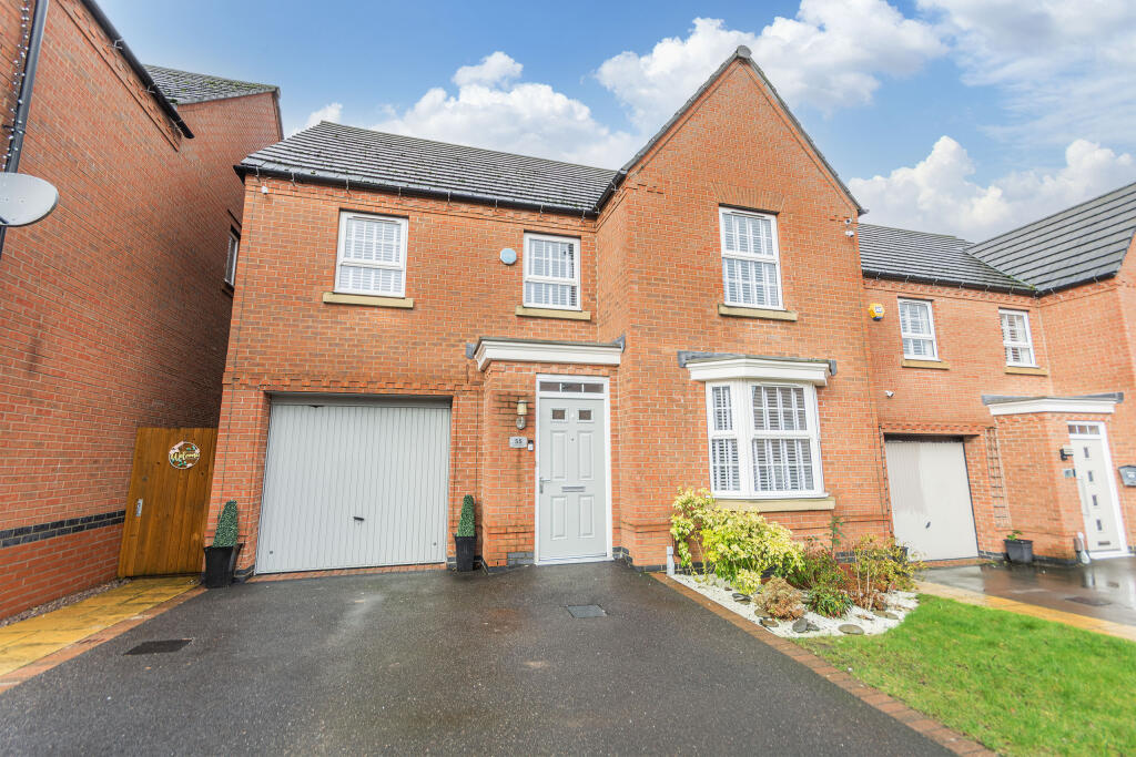 Main image of property: Goldcrest Road, Forest Town, Mansfield, Nottinghamshire