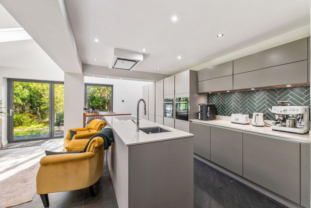 House in Runcorn, Manor Park, Sandymoor - View 4