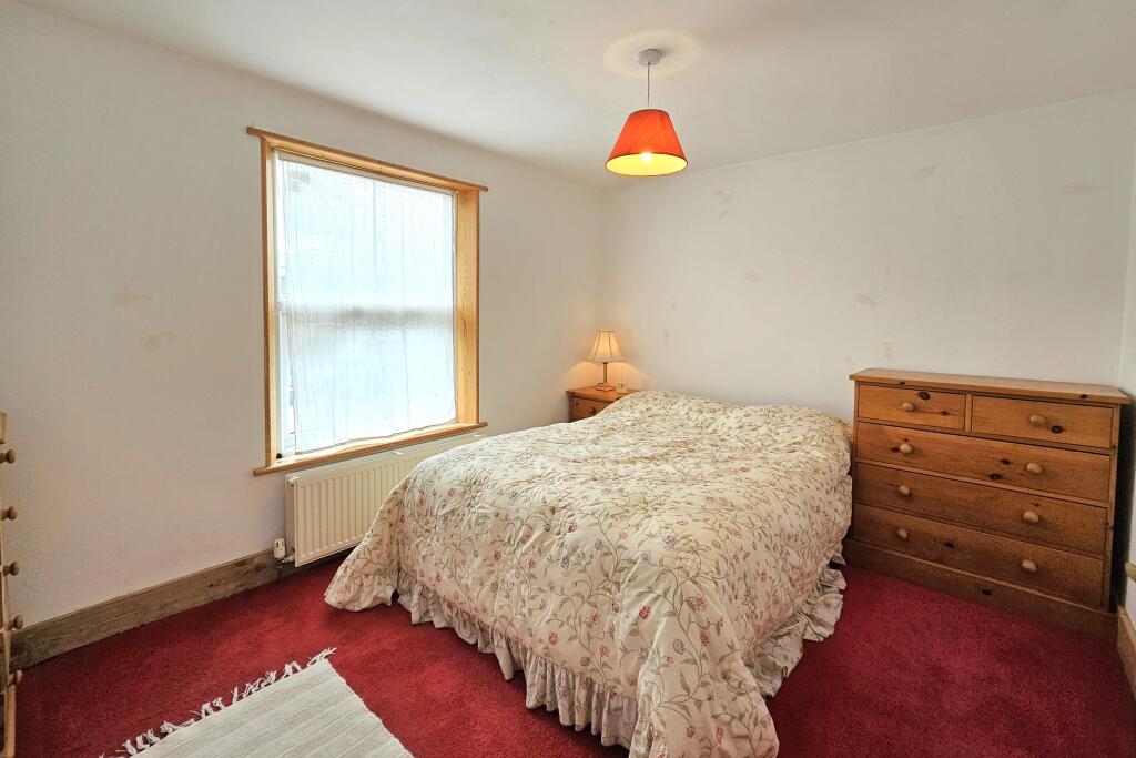 House in Portsmouth - View 3