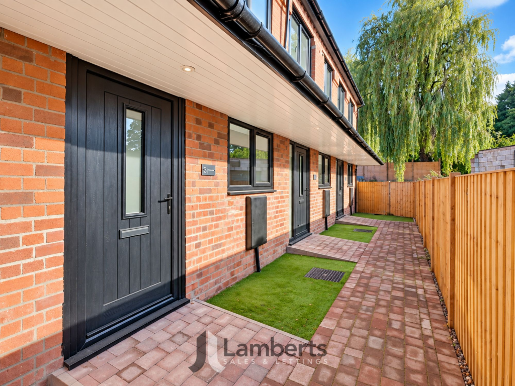 Marlfield Lane, Lakeside, B98