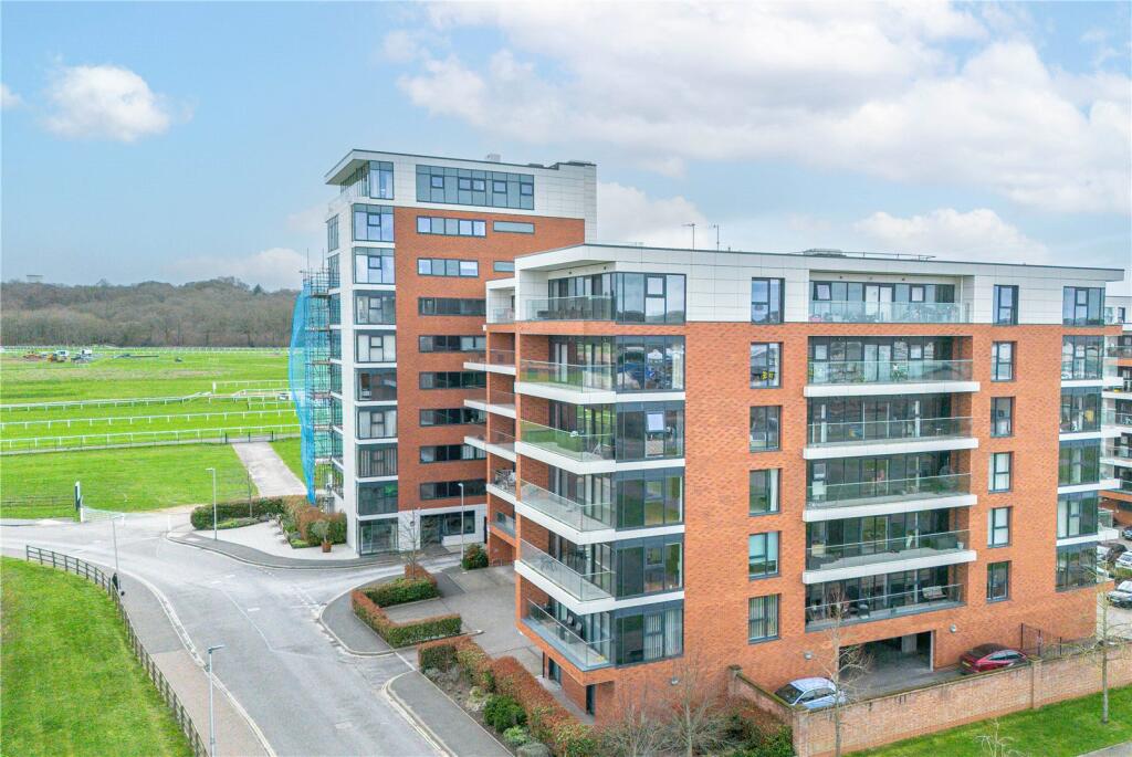 Main image of property: Kingman Way, Newbury, Berkshire, RG14