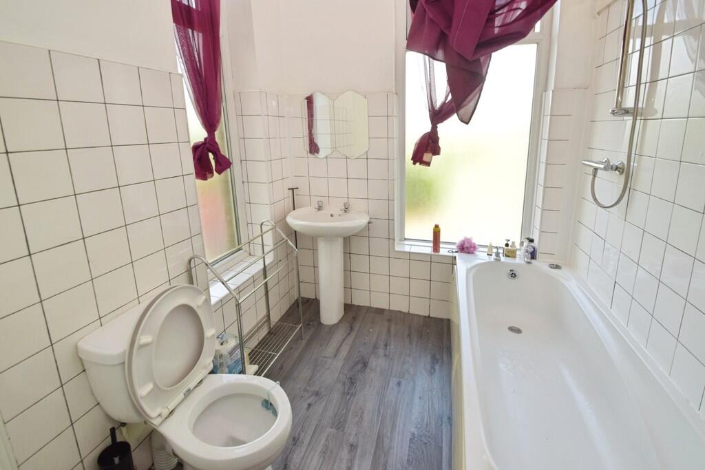 Additional image 10 of Dallam Road, Saltaire