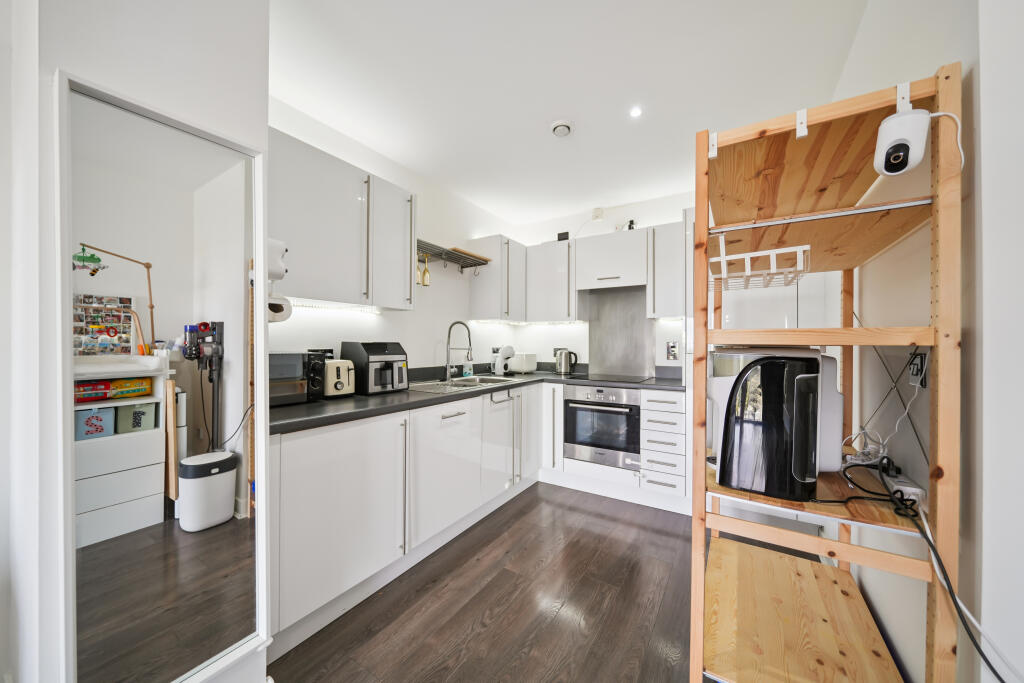 Apartment in Glasgow - View 5