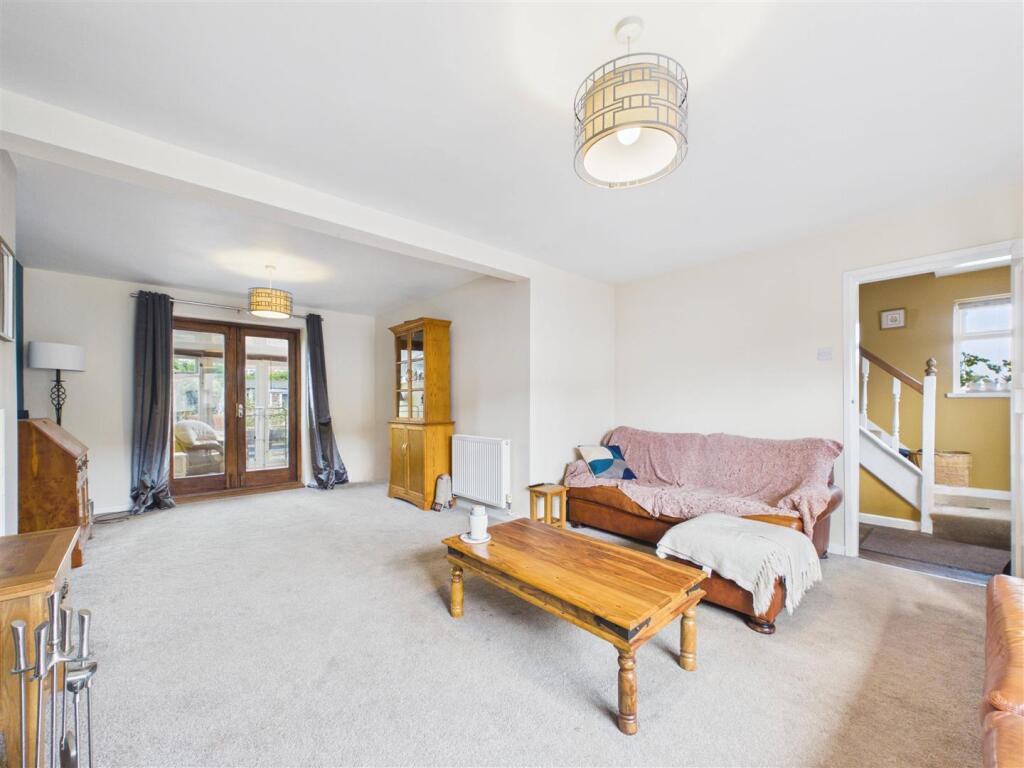 House in Evesham, Offenham - View 5