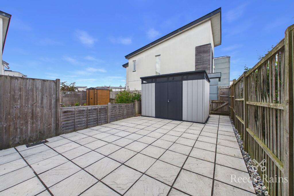 House in Manchester, Beswick - View 4