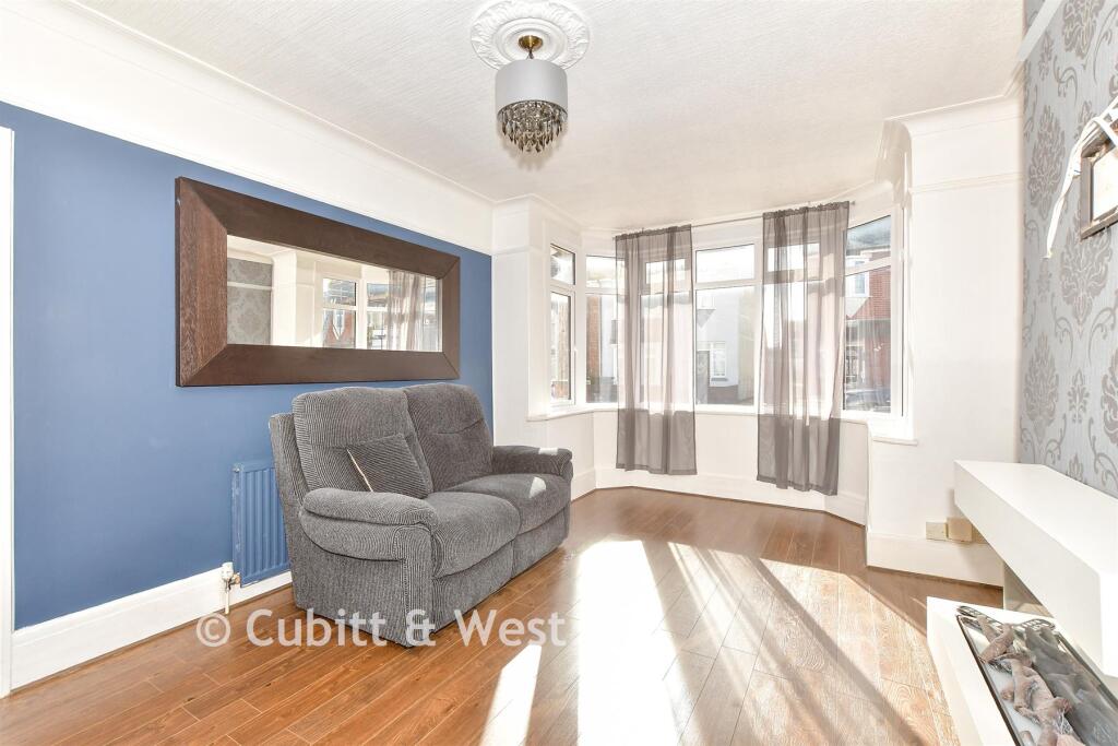 House in Portsmouth - View 2