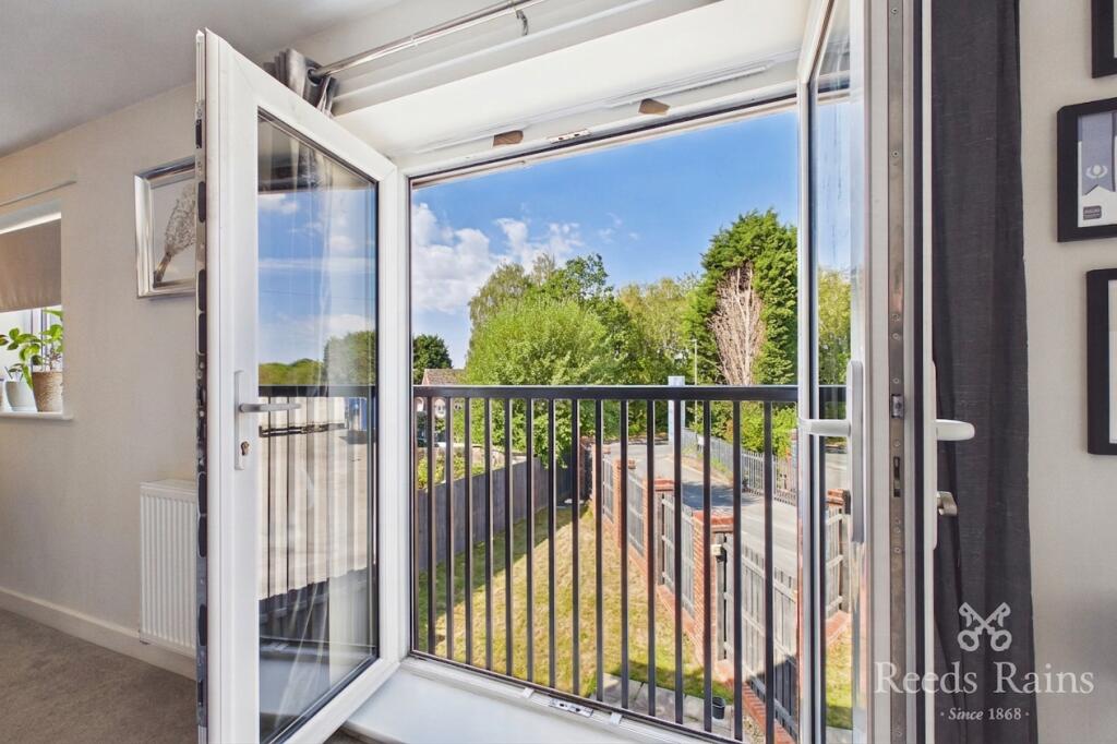 Apartment in Congleton, Westheath Close, West Heath - View 4