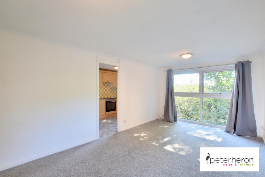 Apartment in Sunderland - View 3