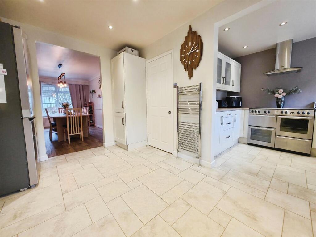 Additional image 11 of Walker Wood, Baildon, BD17 5BE