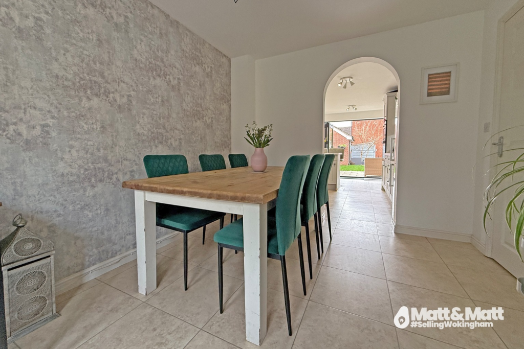 Rosebay, Wokingham, Berkshire - View 4