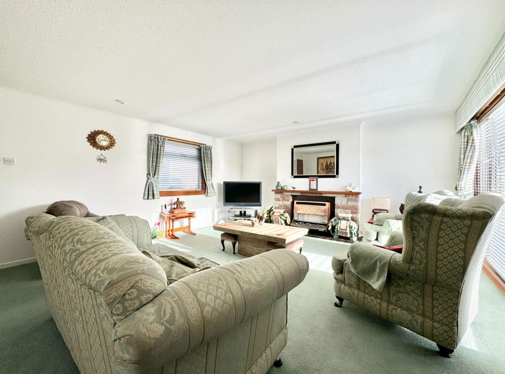 31, Logie Drive,Larbert,FK5 4EA photo 4