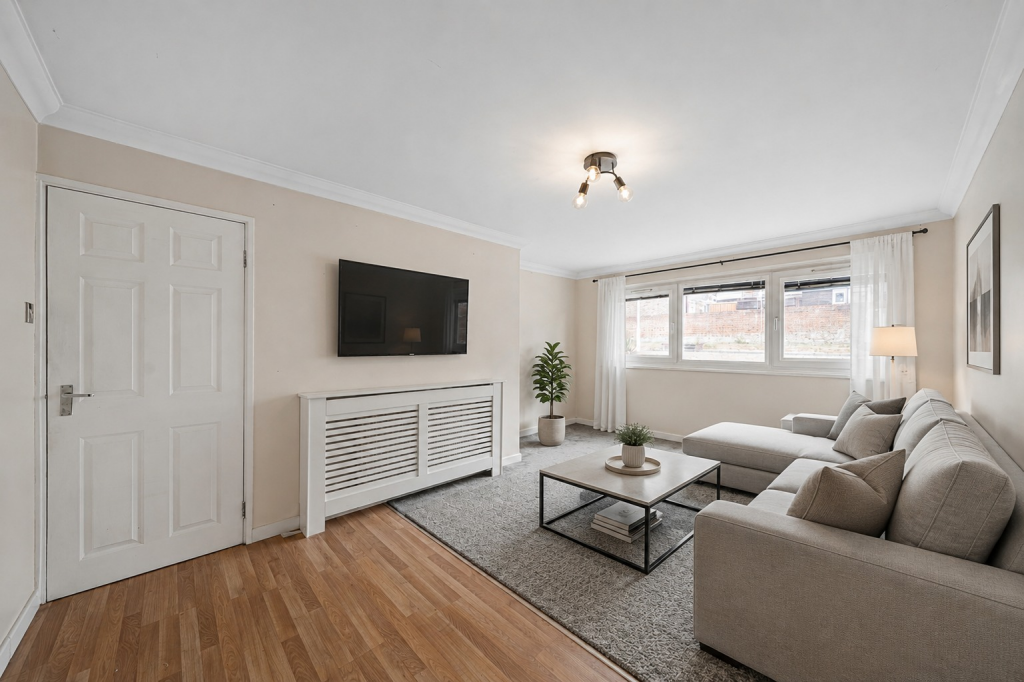 Apartment in Gravesham, Gravesend - View 2
