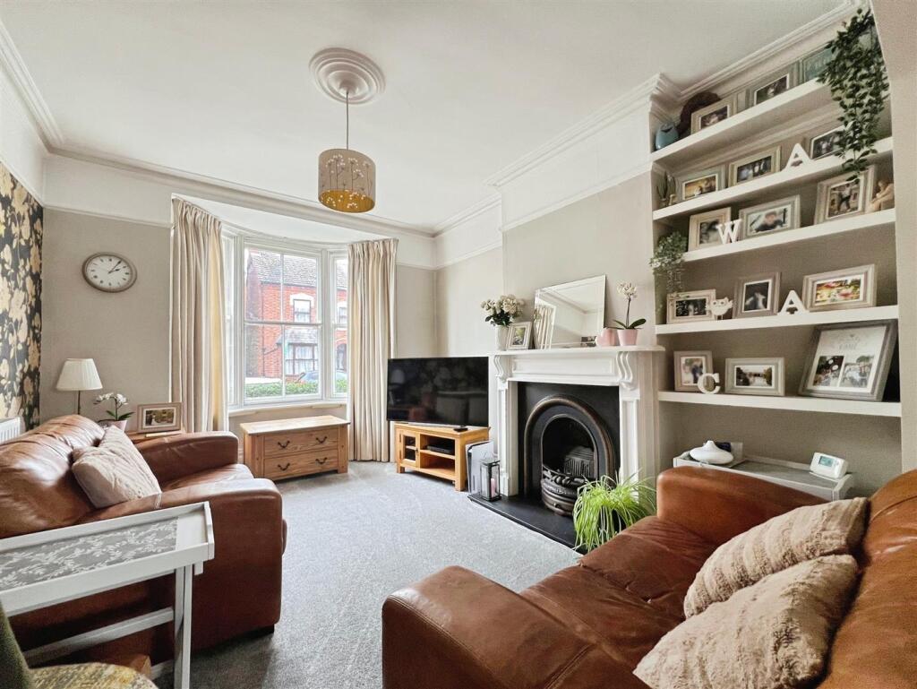 House in Shrewsbury - View 2