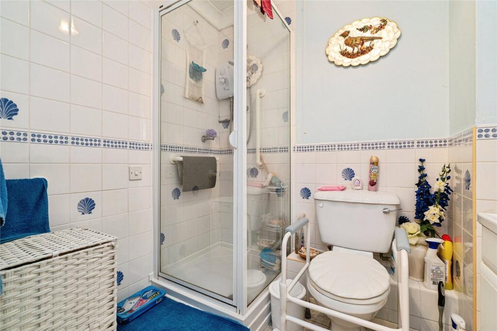 Meadow Court, Gorleston-on-Sea photo 4