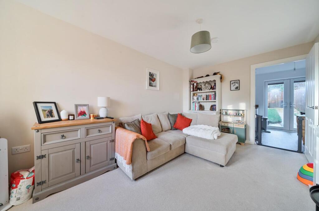 14, Turing Close, Sherborne photo 4