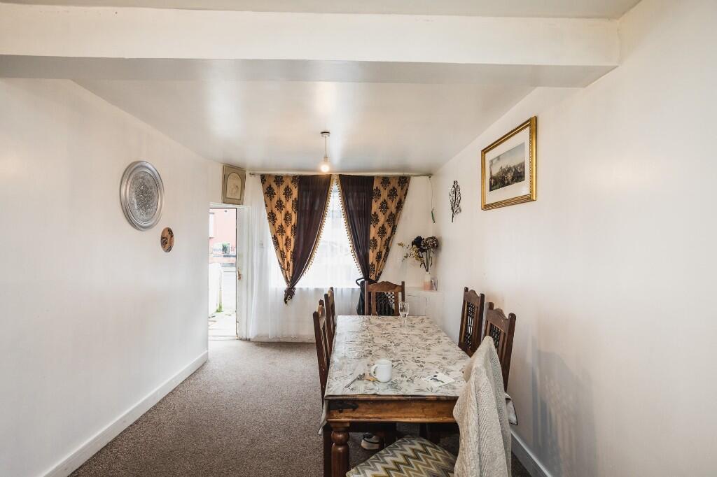 Staveley Street, Doncaster, DN12 photo 4
