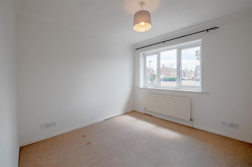 Bailey Court, Higham Ferrers - View 5
