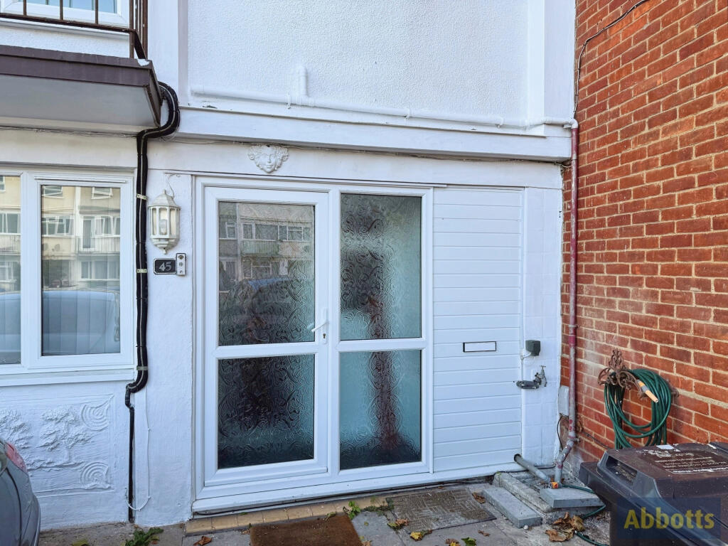 Main image of property: Long Riding, Basildon