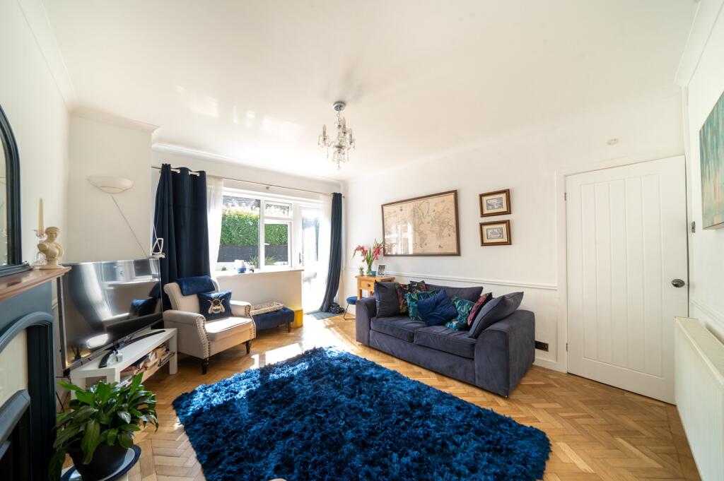 84a Redlands Road, Penarth, The Vale Of Glamorgan. CF64 2WL - View 2